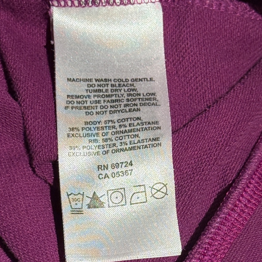 Mountain Hardwear Women’s Kangaroo Pocket Pullover - Picture 8 of 8